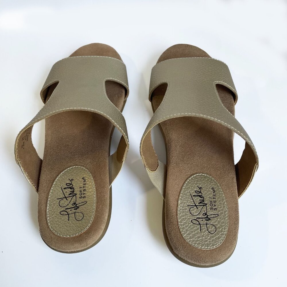 LifeStride Baha Flat Sandals Womens Size 7.5M Gold Comfort Slip-On Casual Shoes - Picture 4 of 11